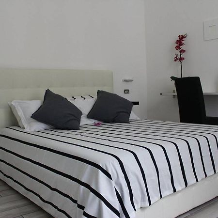 Lazy Gio Guest House ローマ エクステリア 写真