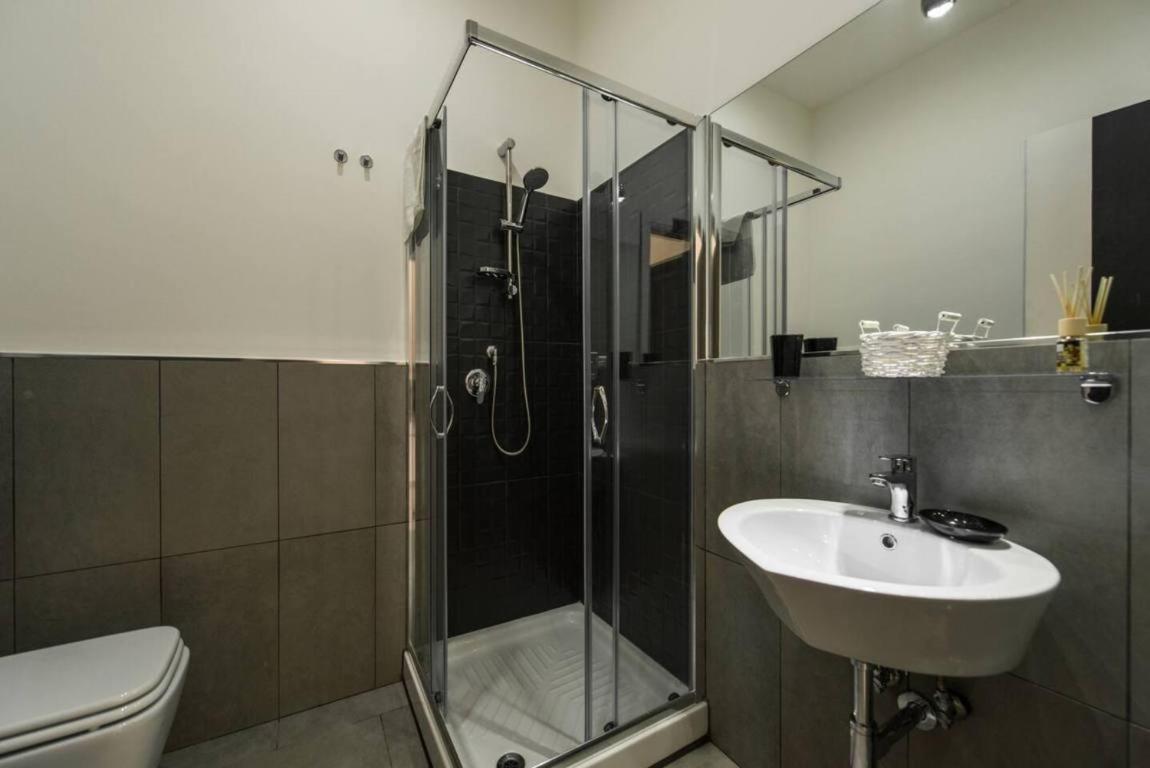 Lazy Gio Guest House ローマ エクステリア 写真